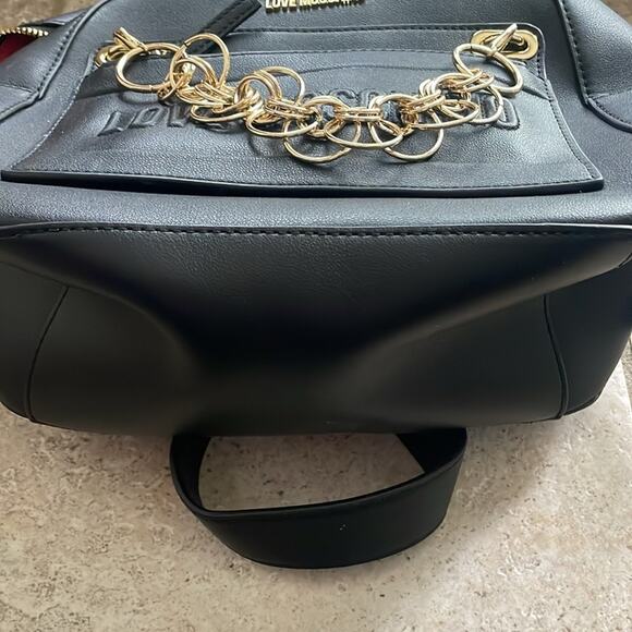 Love Moschino detachable pocket backpack with chain in black main image 12